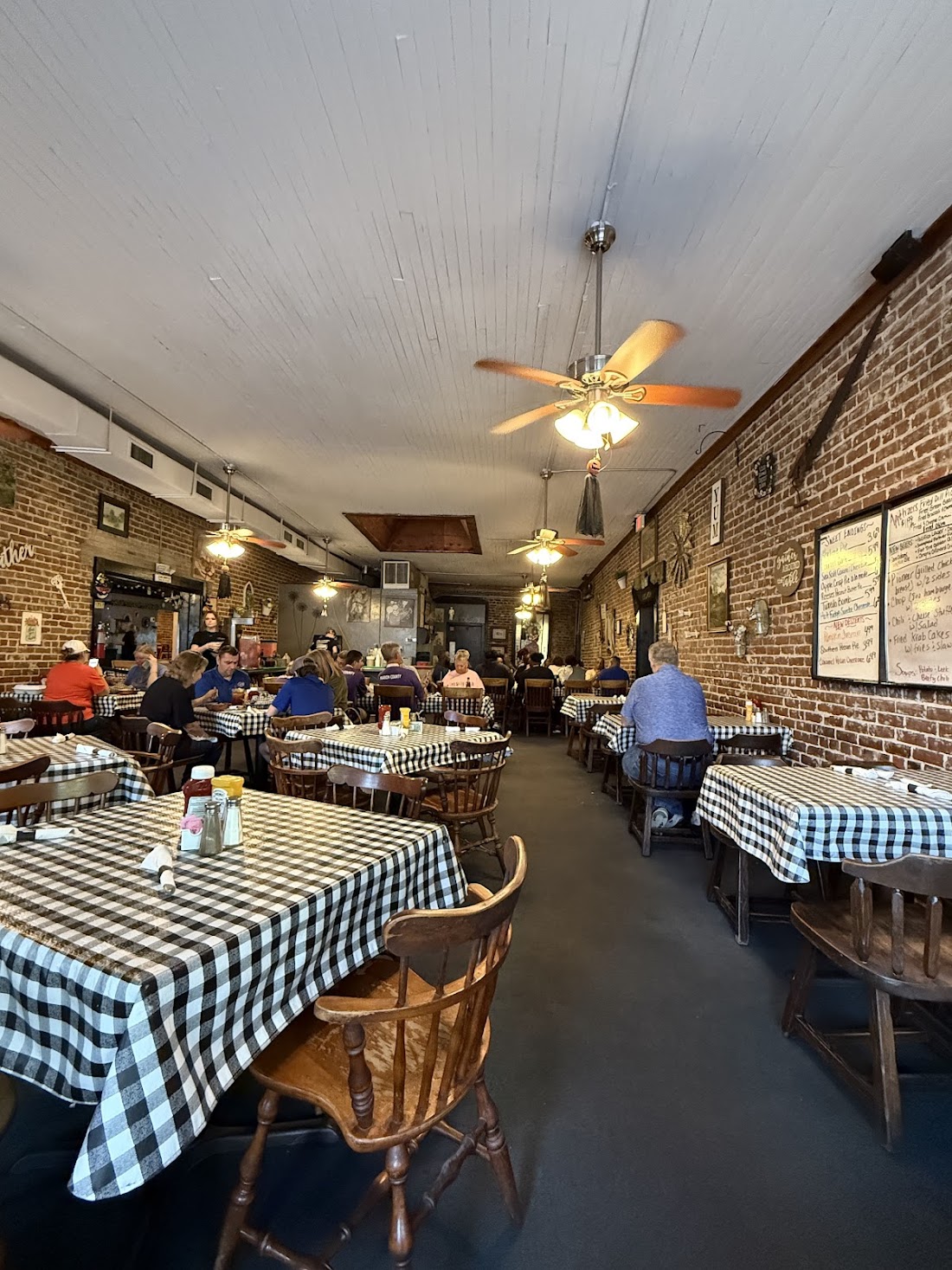 Conestogas Restaurant